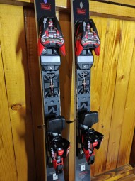 LYŽE VOLKL RACETIGER SL WORLD CUP FIS 157CM --MODEL 2025--